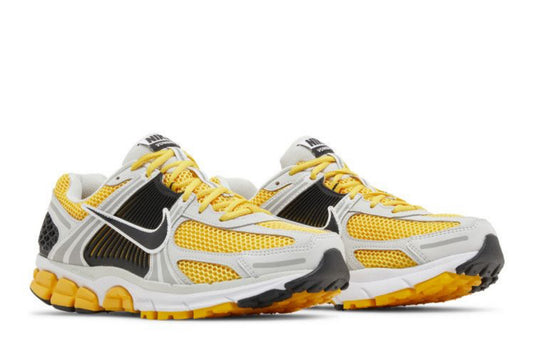 Air Zoom Vomero 5 “University Gold”