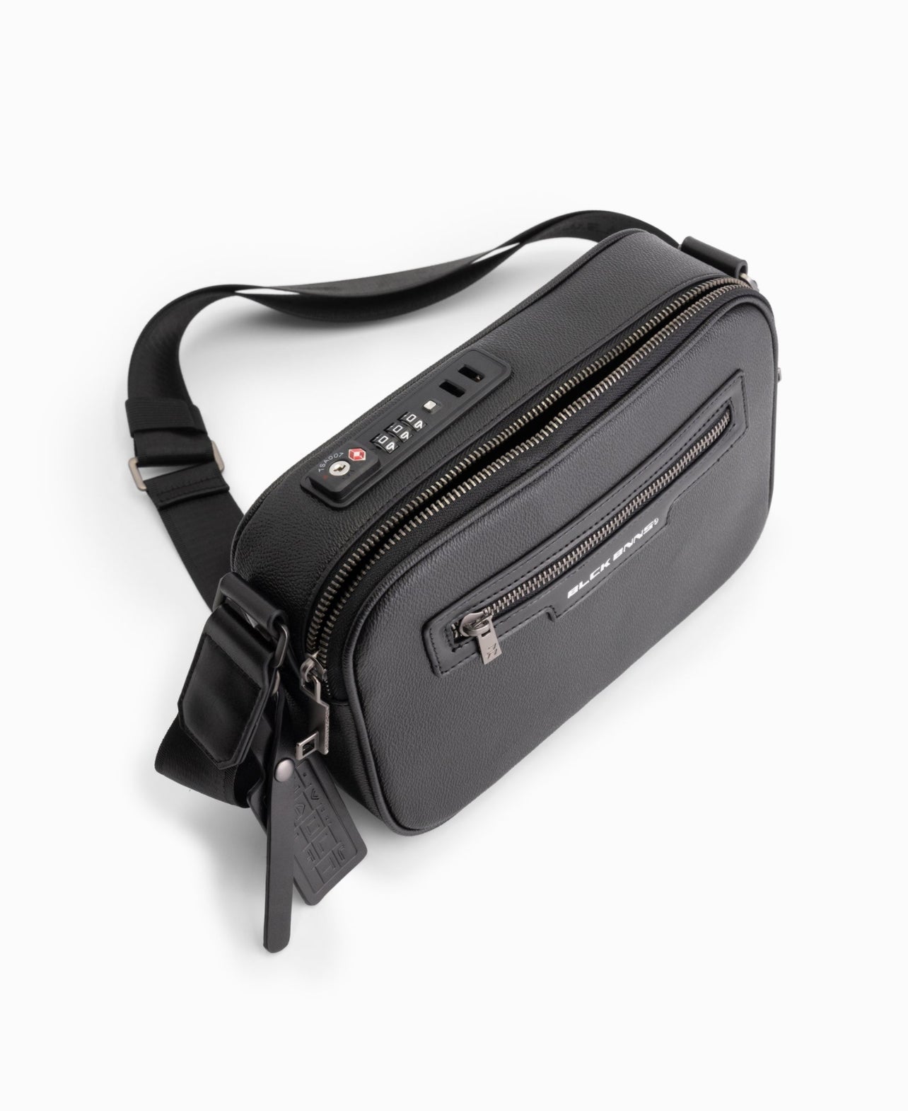 Black Bananas “Shoulder Vaultbag”
