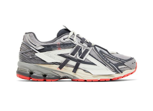 NB 1906A “Slate Grey Raincloud Drift Red”
