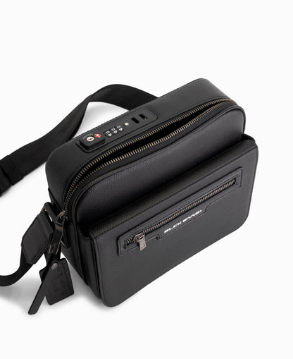 Black Bananas “Messenger Vaultbag”