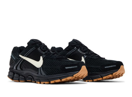 Air Zoom Vomero 5 “Black Gum”