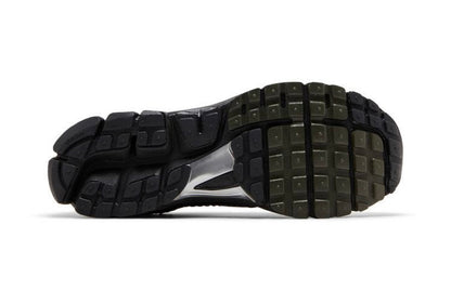 Air Zoom Vomero 5 “Black Sequoia”