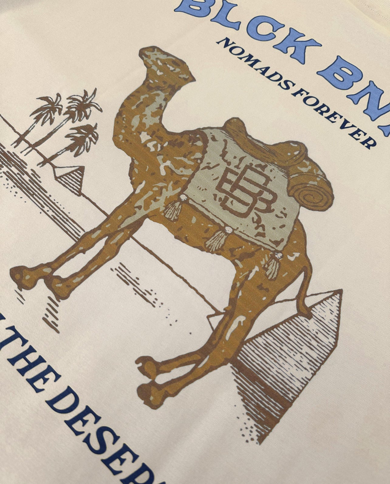 Black Bananas “Camel”